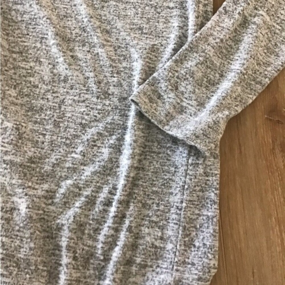 rag & bone VNeck Pullover M - Picture 3 of 6